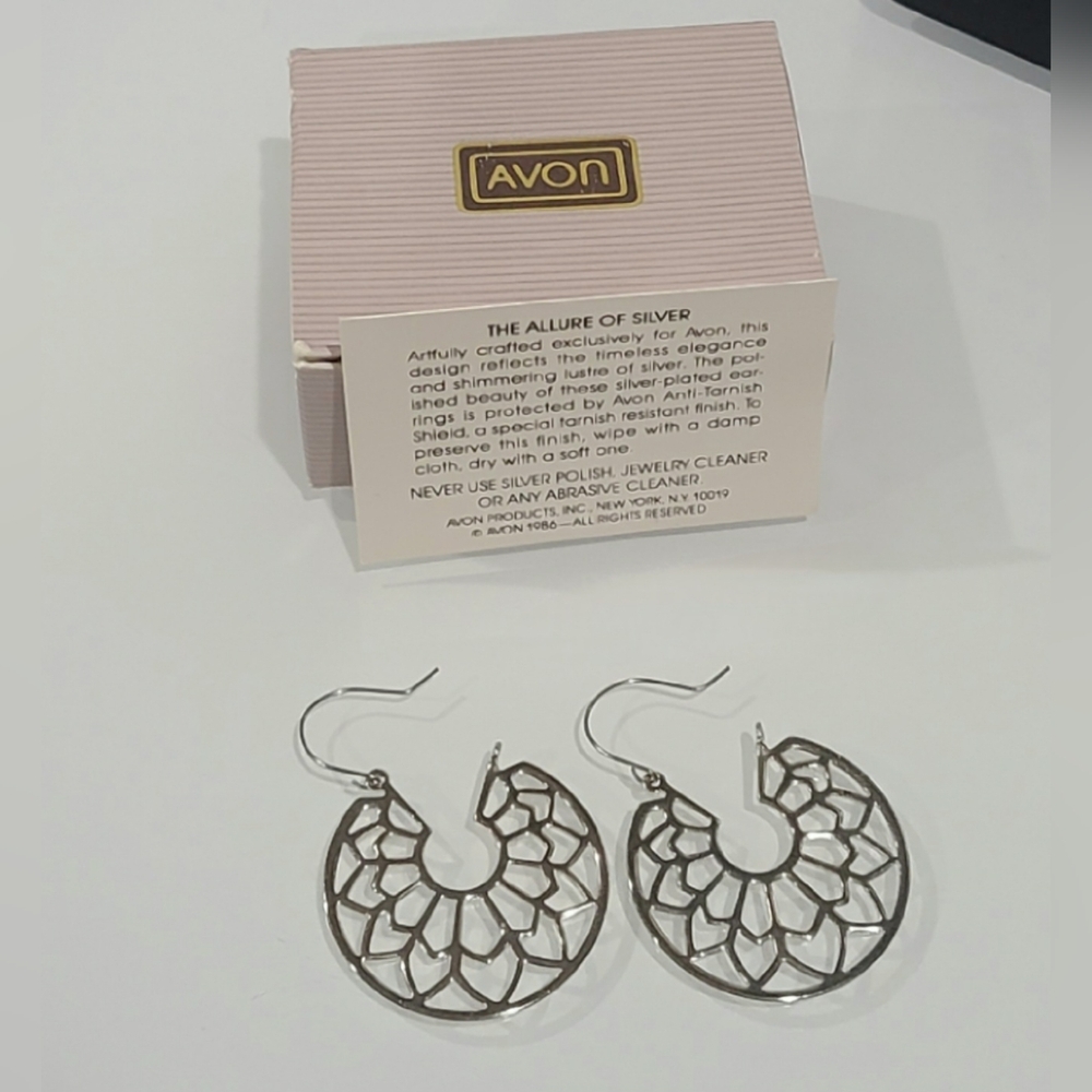 VTG Avon 80's Silver Filigree Hoop Earrings
